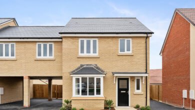 link detached house